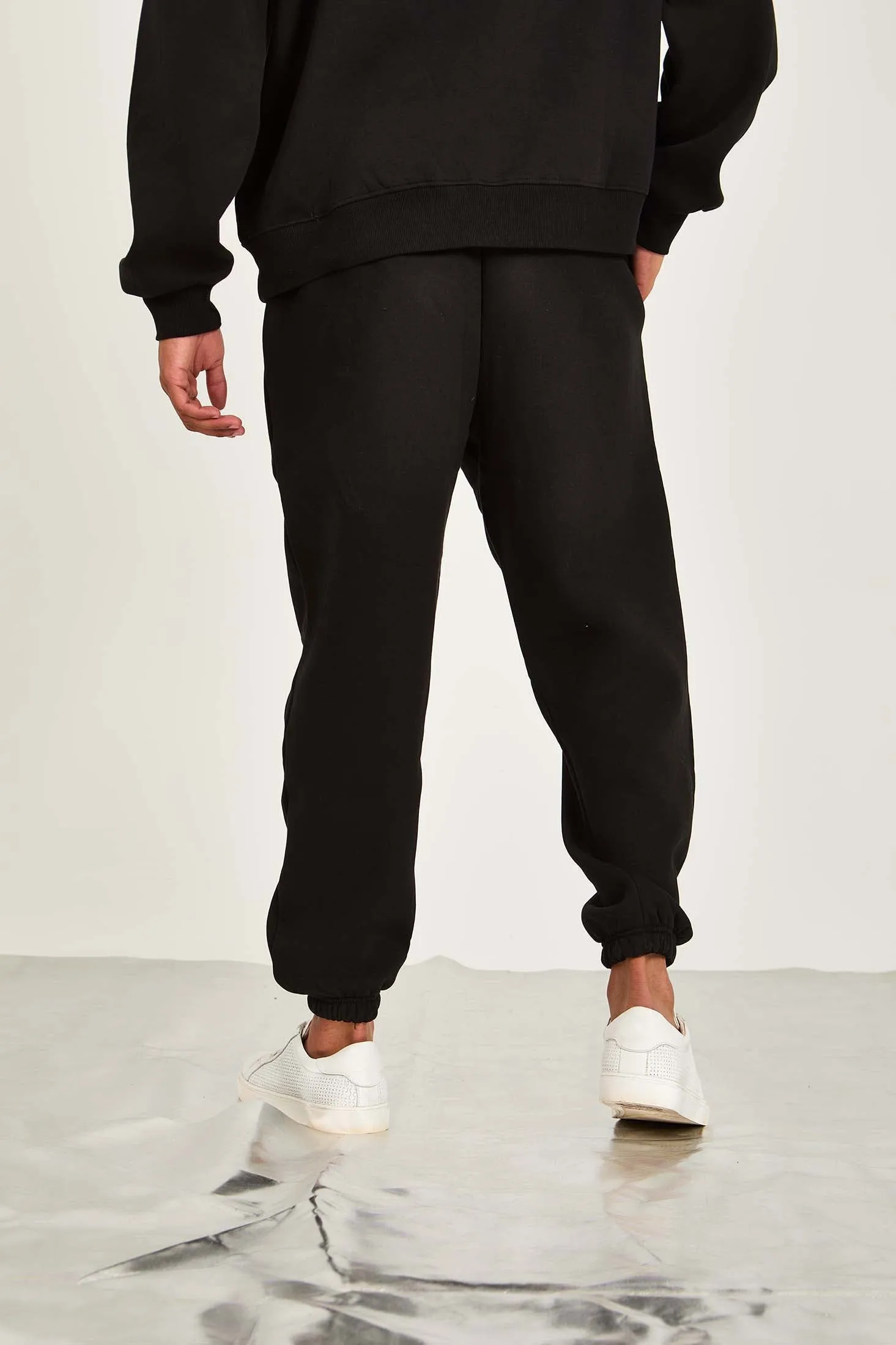 Unisex Loose Fit Sweat Pant Black